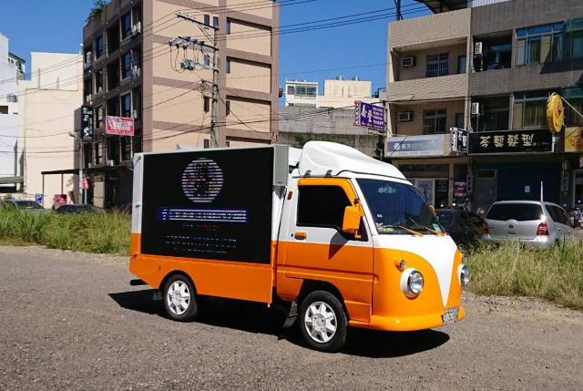 出售-高解析LED媒體車-營運中